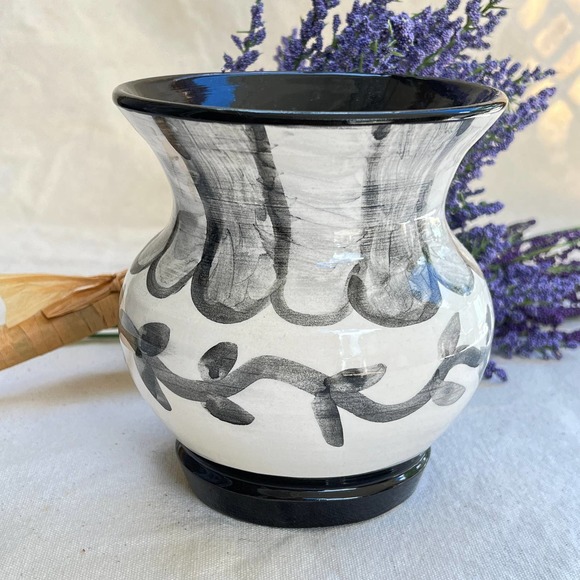 Black and White Pottery Vase with Daisies & Stripes - Picture 5 of 10
